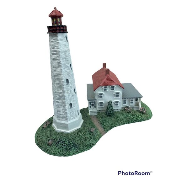 Danbury Mint Sandy Hook Lighthouse 1993 Sculpture Decoration - Picture 1 of 7